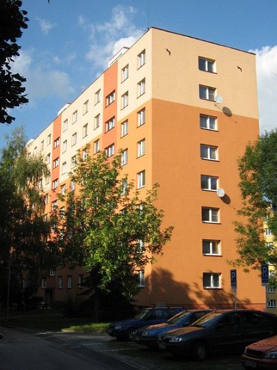 801-03_01.jpg
